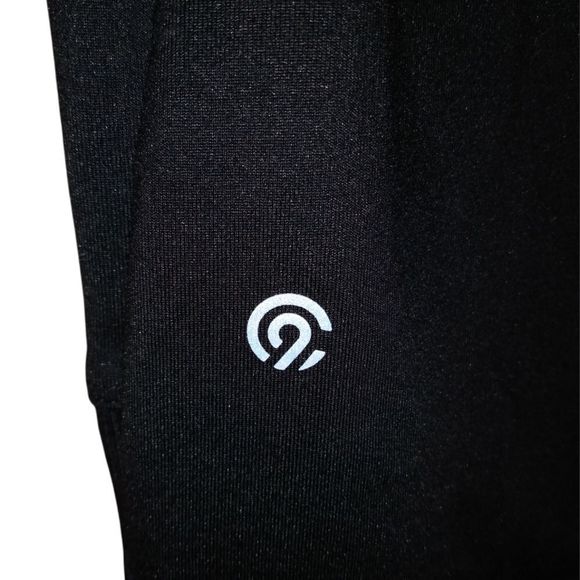 Champion Black Zip Up Jacket with a Turtle Neck 🖤 - Picture 3 of 7